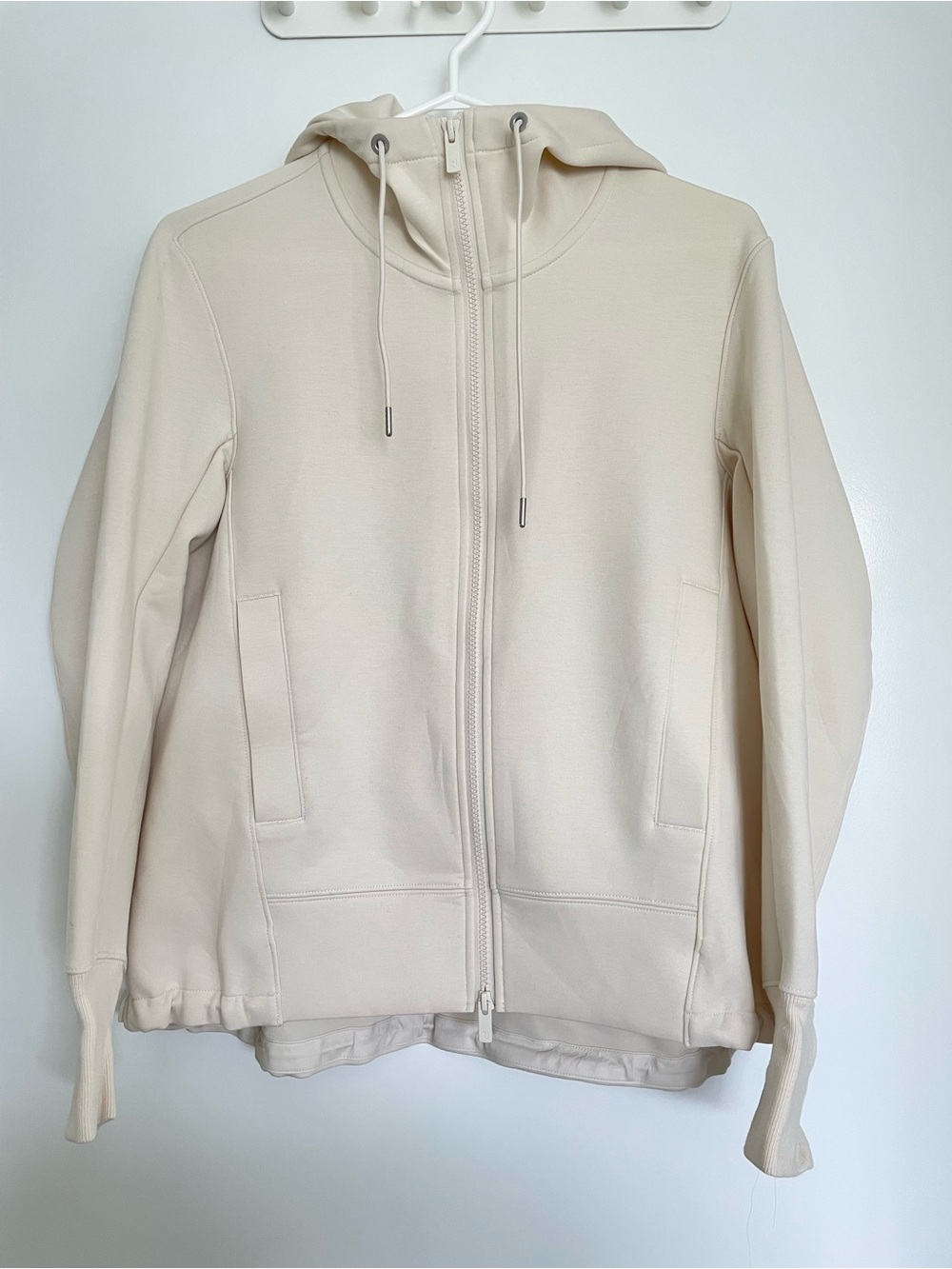 Uniqlo J+ Women's Hooded Zip Jacket in Light Cream